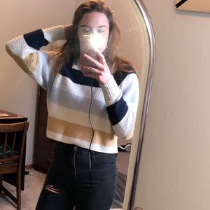 Hollister oversized sweater